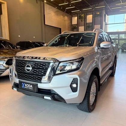 NISSAN FRONTIER 2.3 16V TURBO DIESEL XE CD 4X4 AUTOMÁTICO NISSAN FRONTIER 2.3 16V TURBO DIESEL XE CD 4X4 AUTOMÁTICO